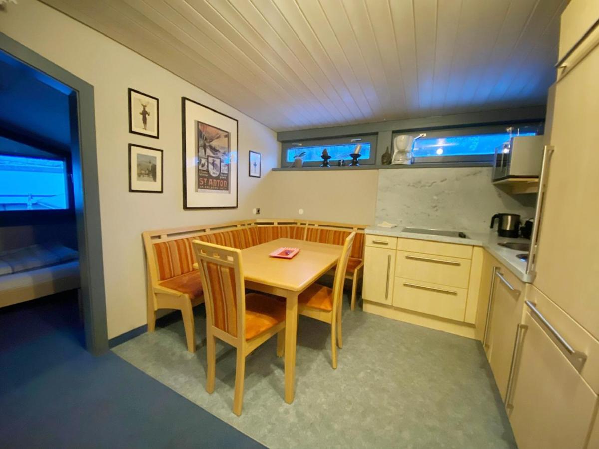 סן אנטון St Anton Ski Apartments מראה חיצוני תמונה