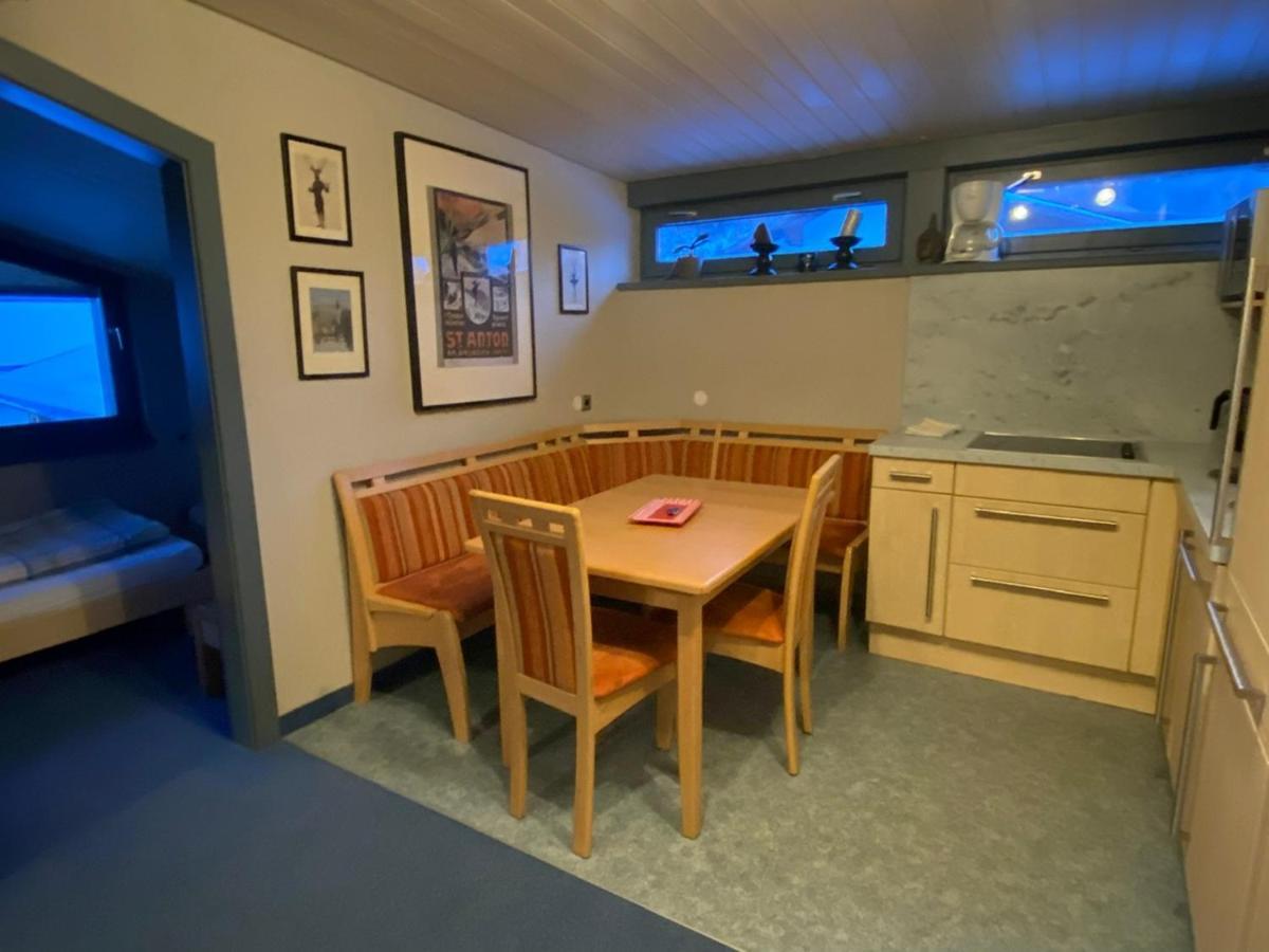 סן אנטון St Anton Ski Apartments מראה חיצוני תמונה